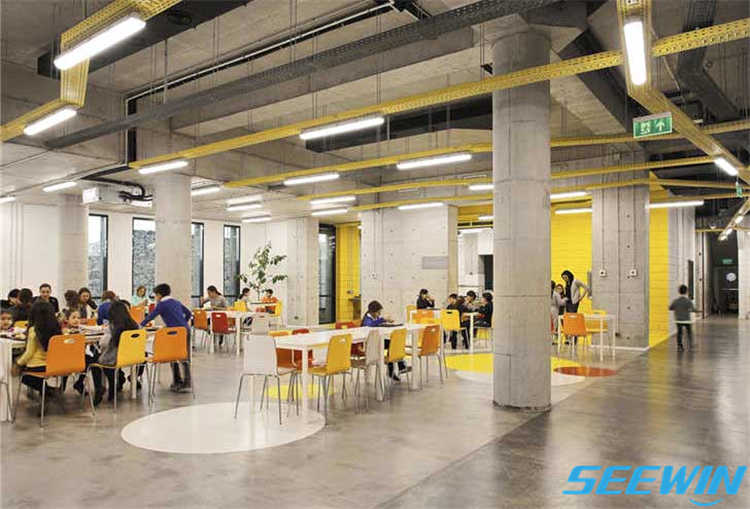 學校餐廳家具