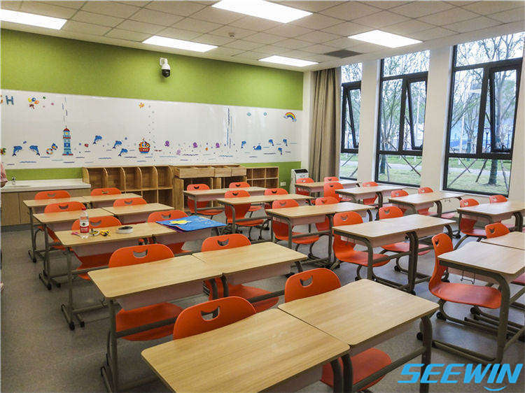 學校家具