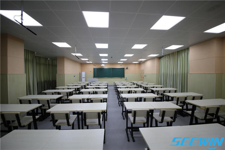 學校家具