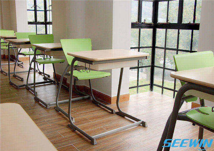 學校家具