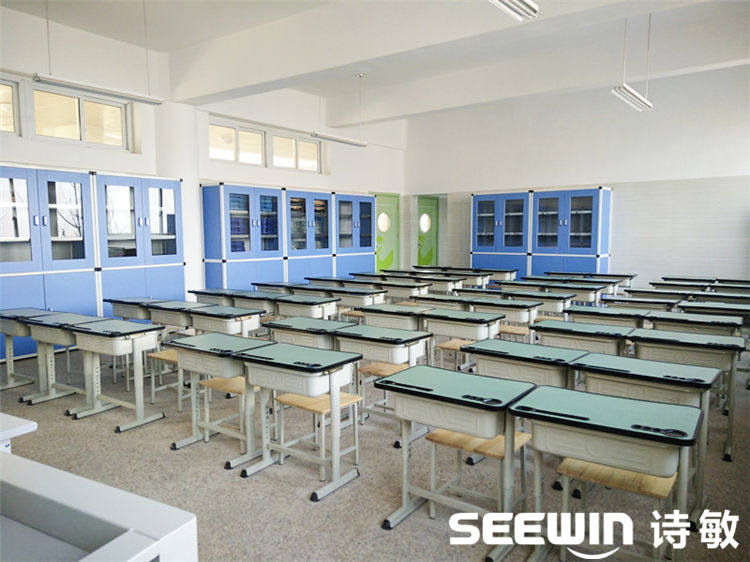 學校家具